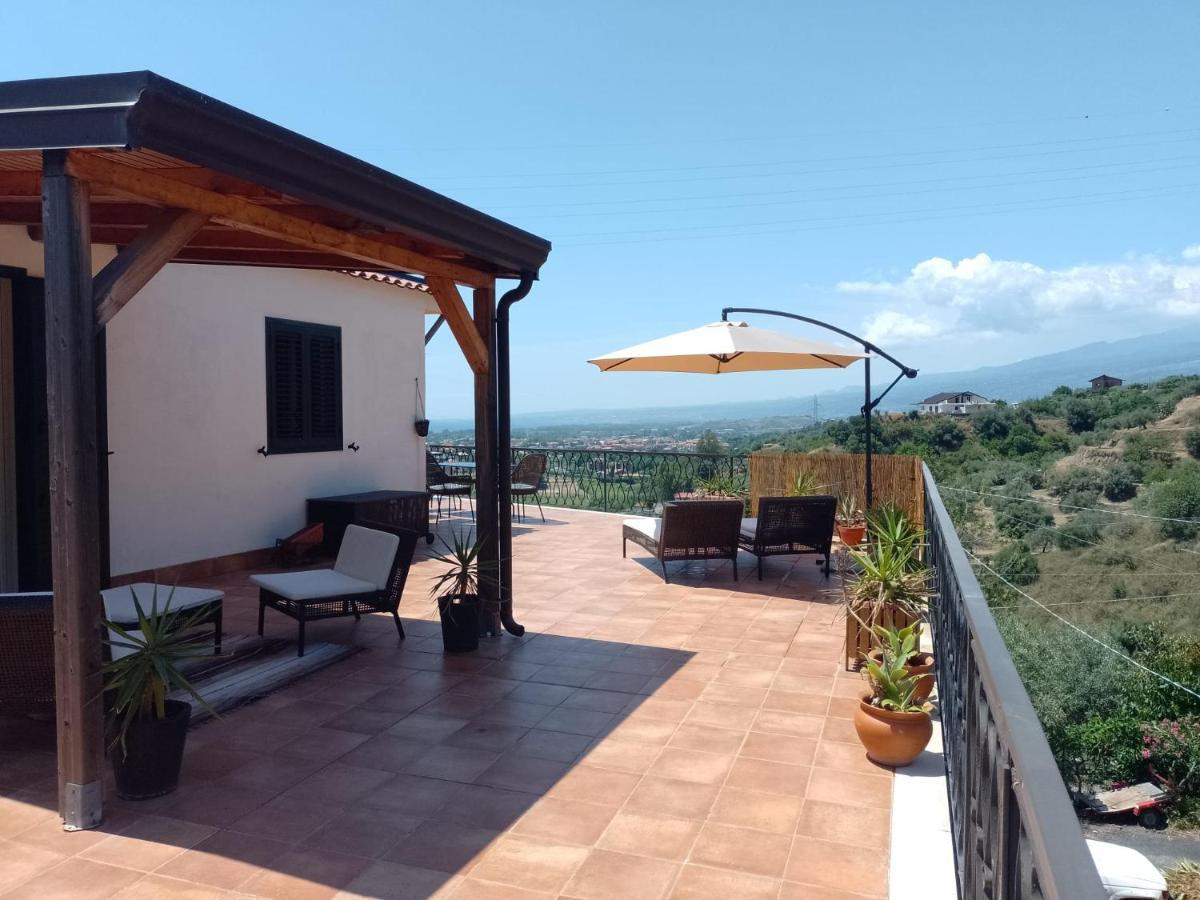 Flat With Panoramic Terrace And Private Pool Mt5X3 Apartman Taormina Kültér fotó