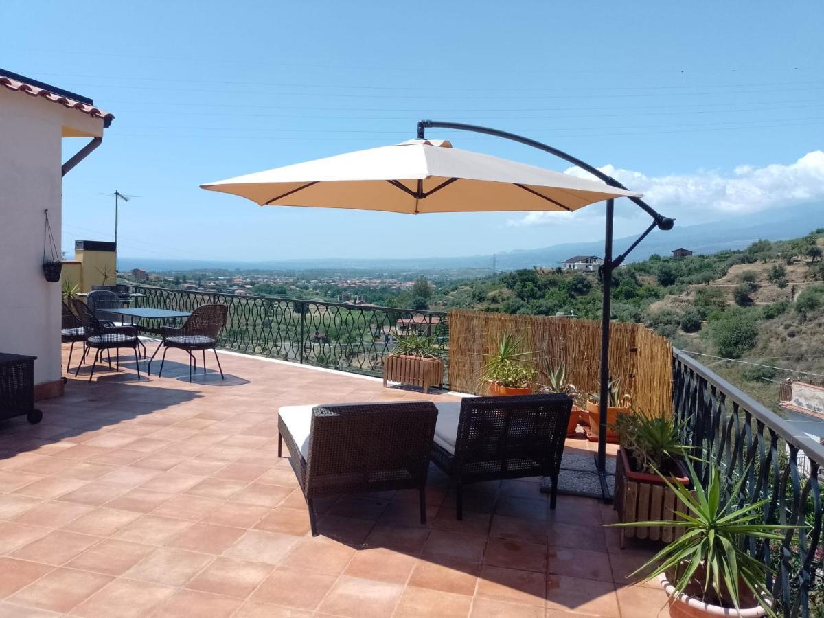 Flat With Panoramic Terrace And Private Pool Mt5X3 Apartman Taormina Kültér fotó