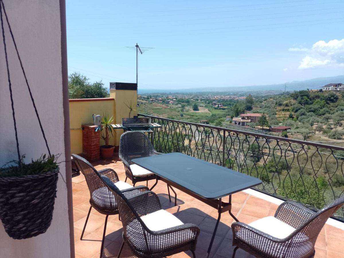 Flat With Panoramic Terrace And Private Pool Mt5X3 Apartman Taormina Kültér fotó